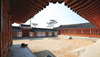 한옥의 진수를 보여주는 조선 왕가의 고택 "염근당"