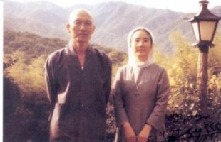 버려라...놓아라...비워라...(법정스님의 글)