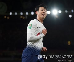 '모드리치보다 SON' 손흥민, EPL 시대 토트넘 최고 외국인 선수 선정