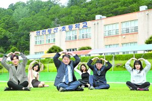 학생 없는 스승의 날…“아이들 만날 날만 기다리고 있죠”