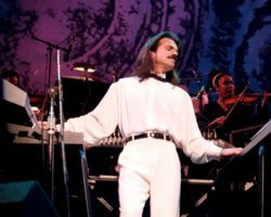 풀꽃... Tribute (찬사) - Yanni