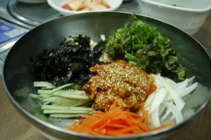 [중기유통센터] 한국 대표음식 비빔밥 종류 3가지! 지역별, 어떤 차이가 있을까?