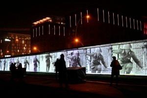 [사진] 베를린장벽 붕괴 30주년..3D영상으로 되살린 기억