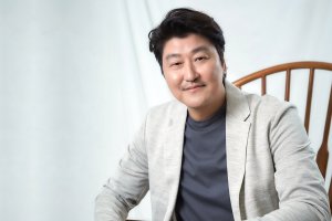 송강호, FA시장에..12년 몸담은 호두엔터와 결별[공식]