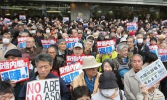 日本も韓国のように? Abeの退陣集会 ‘No ABE’