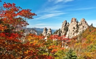 작은 금강산으로 떠나는 설악산 단풍 1박2일 여행코스는 바로 이것!