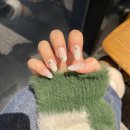 화이트네일 이미지