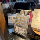 솥내옹기요 | 도림동 고양이가 살고 있는 숲 카페 마크로스터스 메뉴 추천 커피 빵 후기