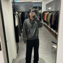 언어펙티드 24FW 다이드 하프 집 스웻 차콜 더현대서울 프레이트 매장 착용 후기