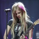 웃음이 있는 자에겐 가난이 없다 ♡ Don t tell me / Avril Lavigne 이미지