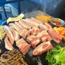 한성대역 2번출구(삼선교 분수마루) | 맛있는 고기가 부뚜막에 먼저 올라간다, 솥뚜껑 삼겹살 조선부뚜막 한성대점 솔직후기