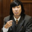 유재슥이 머리 가볍네, 국민MC가 내 앞에 머리를 조아려뿌네.gif 이미지