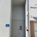 홍대입구역 2번 출구 삼성스토어 앞 이미지