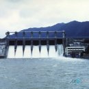 수력발전소 이미지