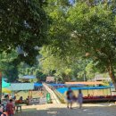 강가에 작은식당 이미지