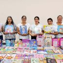 위러브유(회장 장길자님), 에콰도르 산토도밍고 시립도서관에 아동 도서 기증 이미지