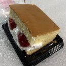 지에스(GS)25 신암해링턴점 | 생딸기가 두개나?! 서울우유 생딸기 카스테라 4900원 가성비는?!