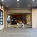 장림역 6번 출구 앞 | 경복궁역 카페 오커쇼어 | 6번 출구 바로 앞, 빵 맛집 솔직 후기