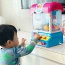 상어가족 인형뽑기 이미지