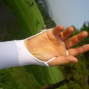 [골프용품]2012 골프장갈때 필수품-오른손등토시=작년히트상품 이미지