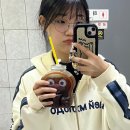 나는 이토록 강한 슬픔의 힘으로 이 밤을 살아내는 것입니다.