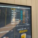 인물화_브라운소묘 | 군산 갤러리 대형 카페 신뮤지엄에서 허니 브레드 먹고 왔어요