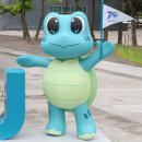 캐릭터 조형물 이미지