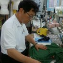 깨끗한 옷 세탁소 신발 이미지