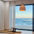 용운동 301-11 앞 횡단보도 | 묵호바다뷰숙소추천 어달오션펜션: 201호 블루오션룸 체크인, 바로 앞 바다!