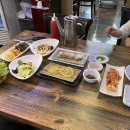 산아래보쌈，칼국수 이미지