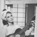 MOON river 이미지