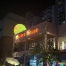 말론하우스(Malone House) 이미지