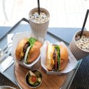 카페 반월 이미지