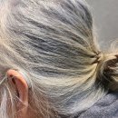 종로의료기본사 | 은발의 머리카락에 감쪽같이 보이지 않는 보청기-영등포보청기