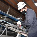 Can Koreans really work 4 days a week? 한국인들은 정말 일주일에 4일 일할 수 있을까? 이미지
