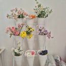 철길따라공원 | 서울 홍대 연남동 셀프사진관 유앤이 홍대점 가족사진 연인사진 결혼기념일 사진 추천