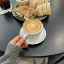 오창카페 LPB 엘피비 베이커리 빵집 확장오픈 주말 브런치