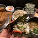 휴135, K푸드 건강한 맛의 솥밥이 있다.