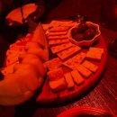 몬스터창고(홍대점) 이미지