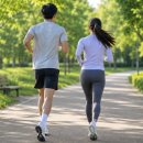 "조깅 대신 수시로 하세요" 아랫배 싹 들어가고 전신 근력 살려내는 운동 이미지