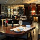 게이트조형물 | 웨스틴 조선 호텔 나인스게이트 생일 디너코스/주차, 할인 정보