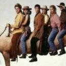 버드하우스 이미지