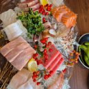 쉬었다가세요 식당 앞 다리밑 이미지