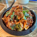 "반찬 개수부터 입이 떡!" 부모님 모시고 가면 실패 없는 건강 보리밥 맛집 5 이미지