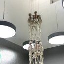 한갓천 | 데미안 허스트 전시 후기 : 때로는 선을 넘어봐야 경계가 어디인지 알 수 있다