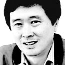 어느 이미지