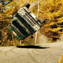 IT'S PC 송도점 | 조작된 도시 영화 줄거리 리뷰 해석 / 지창욱 심은경 오정세 (2017)