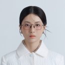 이지 아이 안경 이미지