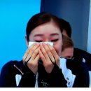 끝까지 씩씩하게 웃던 김연아는 백스테이지에서 남몰래 울었습니다. 이미지