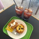 커푸 - 중구 창경궁로 62-4 | 🌊오이도 카페 추천｜디저트 종류 많고 뷰 예쁜 카페 커푸 후기ㅣ내돈내산🍰